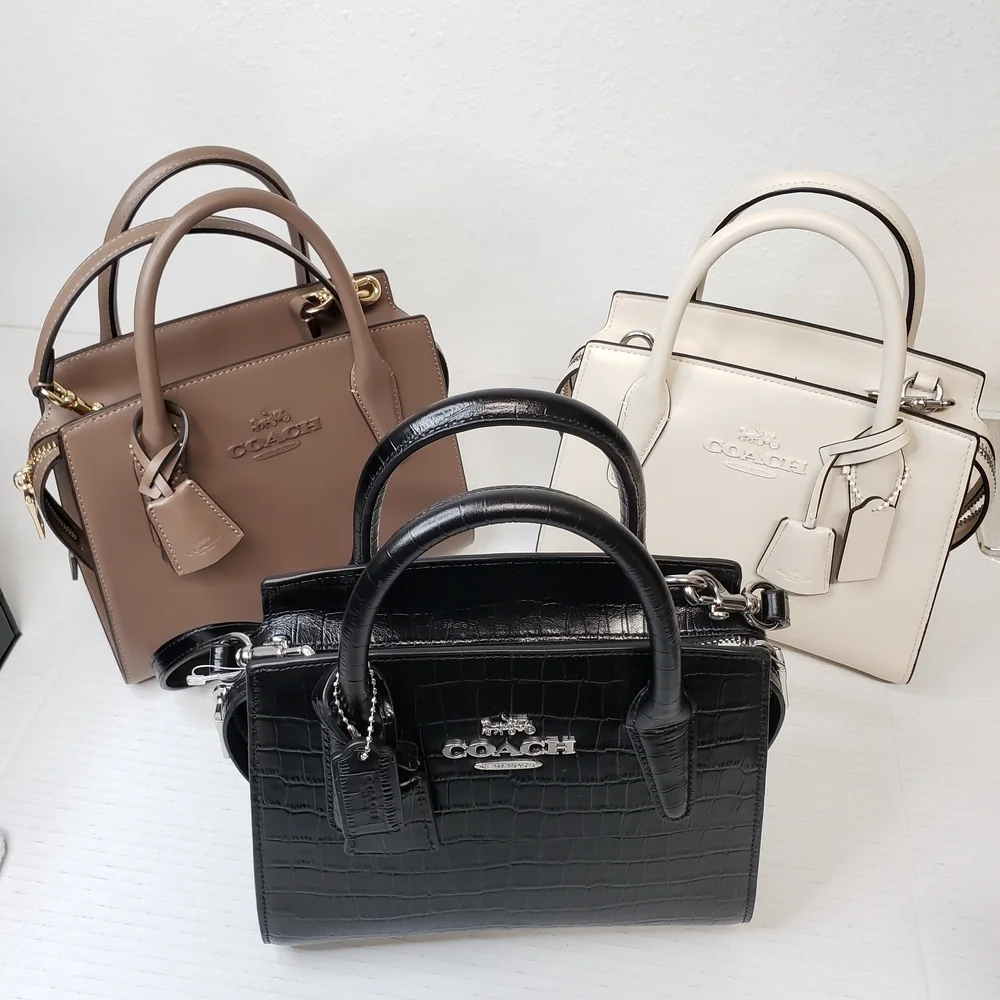 Coach Andrea Carryall Black White Leather Shoulder Bag Brand New 152-091725